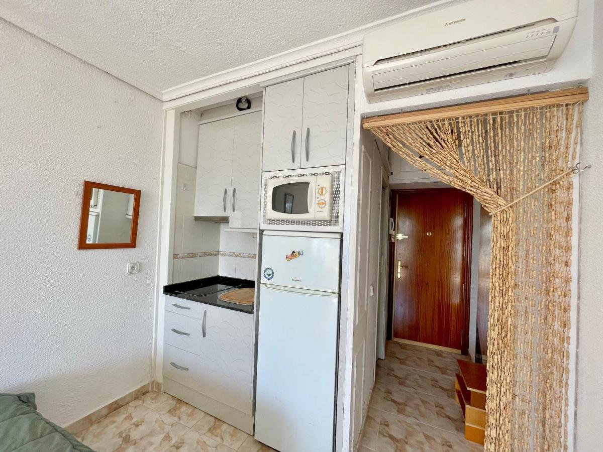 Estudio Poniente Seafront Appartement